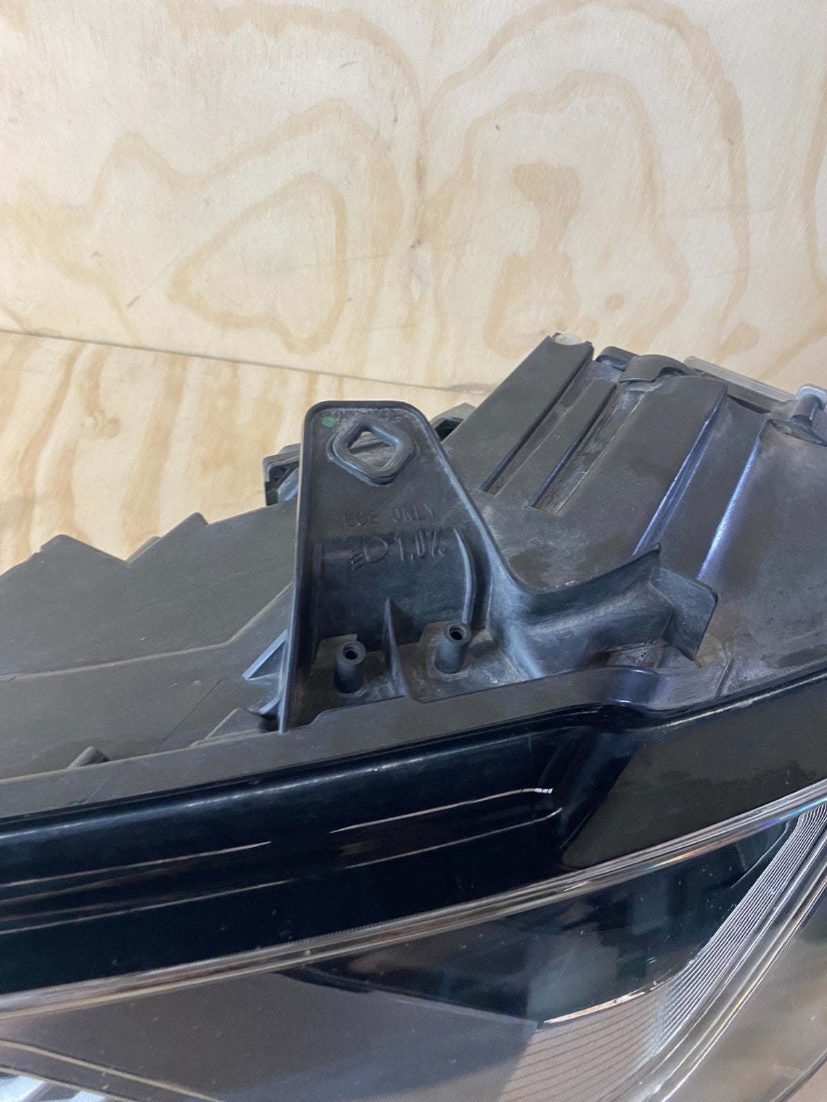 Audi A3 S3 RS3 8V Passenger LED HEADLIGHT COMPLETE WITH MODULES 8V0941033A
