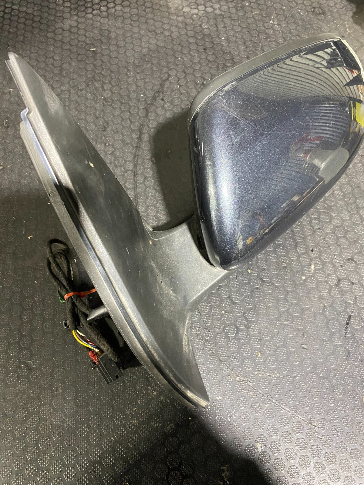 Volkswagen MK6 Left Hand Side Exterior Mirror In Carbon Grey 5K0857933B