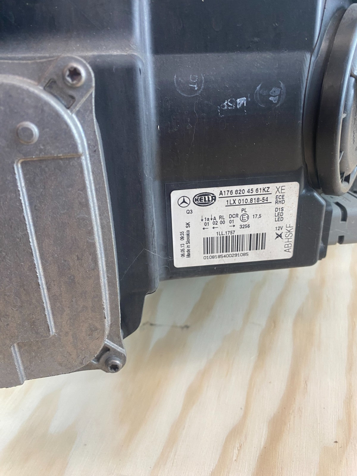 Mercedes-Benz A Class W176 Driver Side Xenon Headlight A1768204561