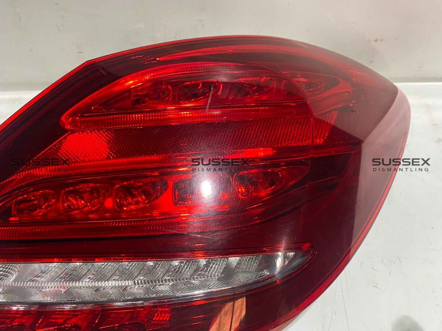 Mercedes-Benz C-Class Rear Right Taillight A2059061457