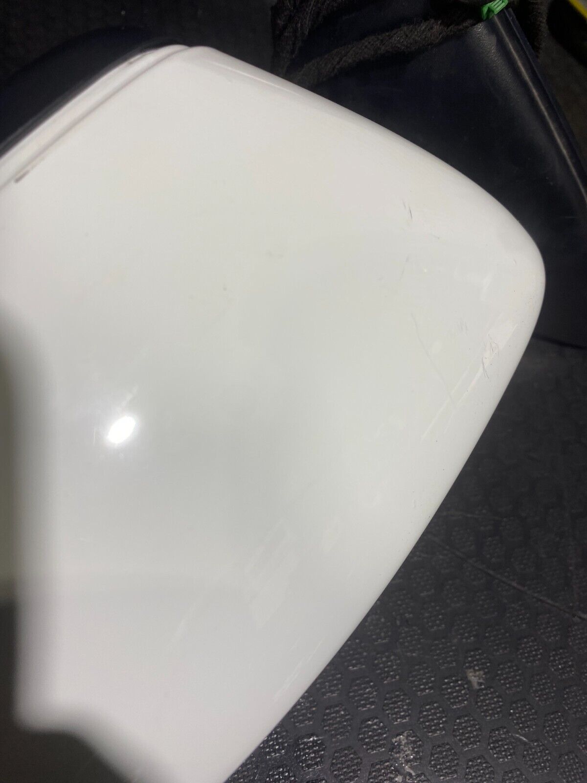 Volkswagen Passat 3C 2010-2015 Right Hand Side Exterior Mirror In White