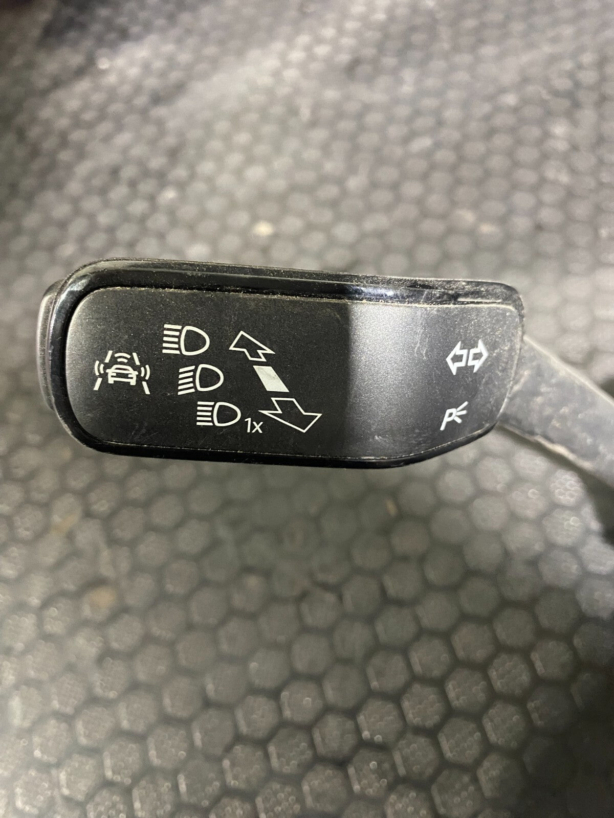 Volkswagen Golf MK7-7.5 Steering Column With Lane Assist 5Q0953507HN