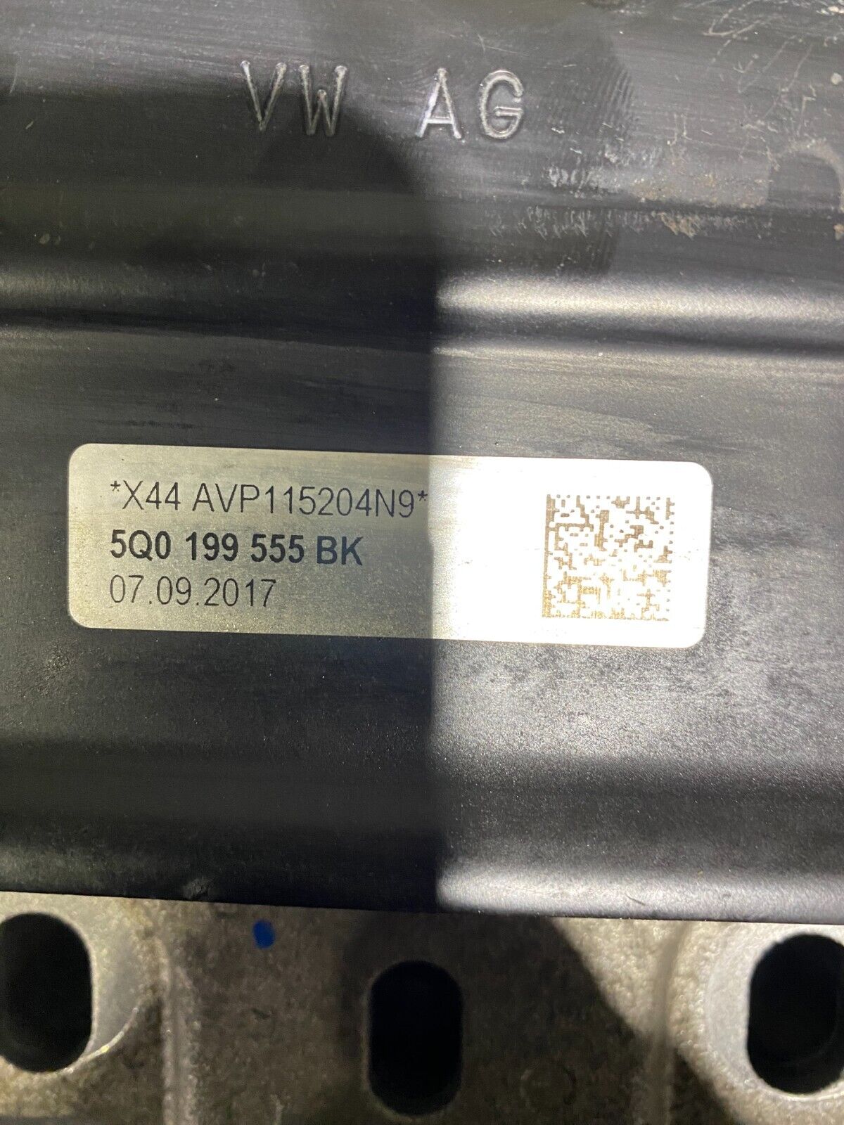 Volkswagen Golf MK7-7.5 Transmission Mount 5Q0199555BK