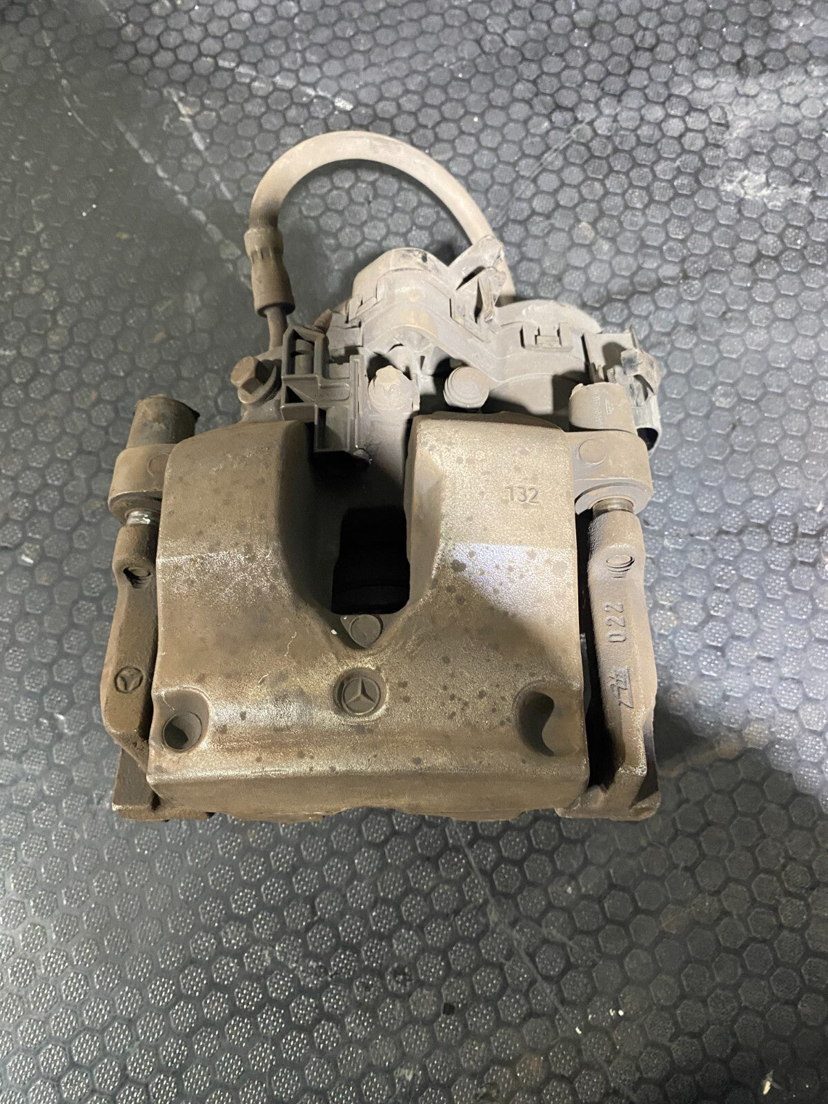 Mercedes-Benz Rear Right Brake Calliper A2534231098