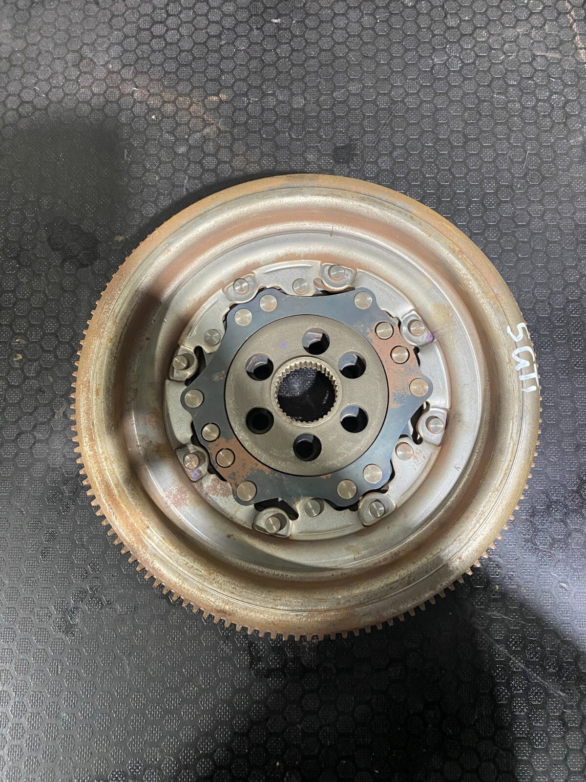 Volkswagen Dual Mass Flywheel 06F105266N