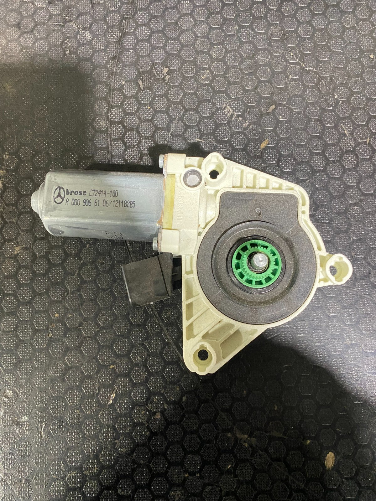 Mercedes-Benz C63s 2019-2021 Front Left Window Motor A0009066106