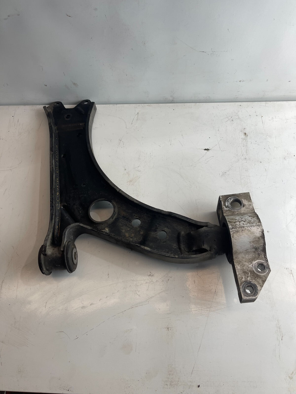 VWAG Front Lower Control Arm 1K0407189E