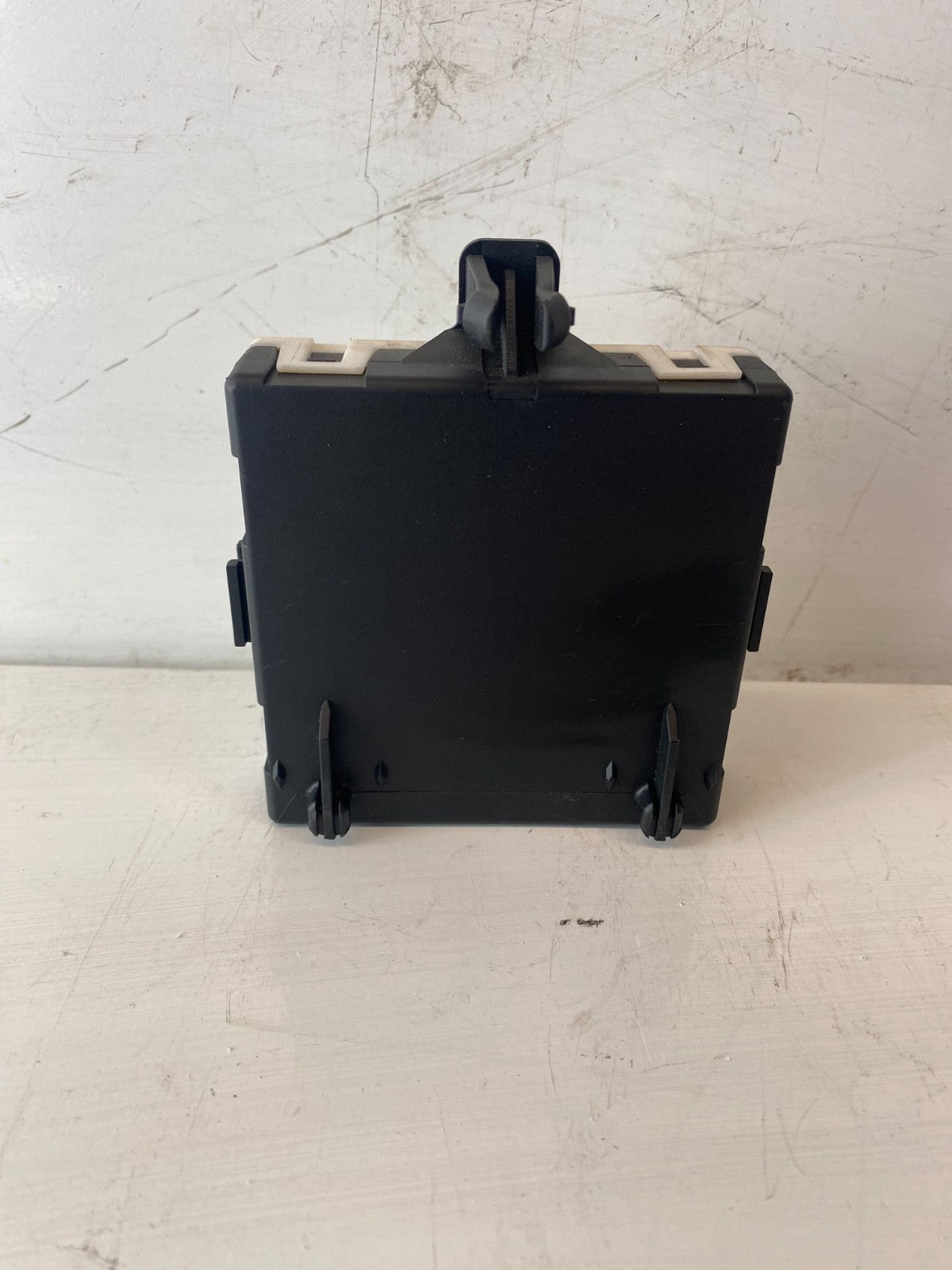 Mercedes-Benz C CLASS / S CLASS Door Control Unit Module A2229002009