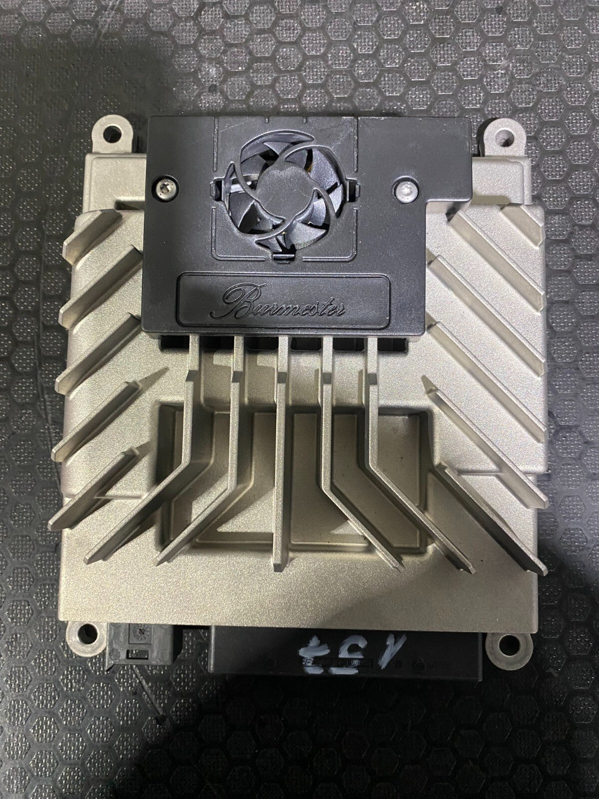 Mercedes-Benz Amplifier Control Module A2059000833