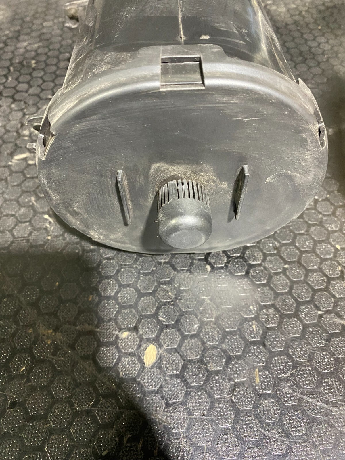 Mercedes-Benz C63s 2019-2021 Rear Carbon Filter/ Charcoal Can A0004705000