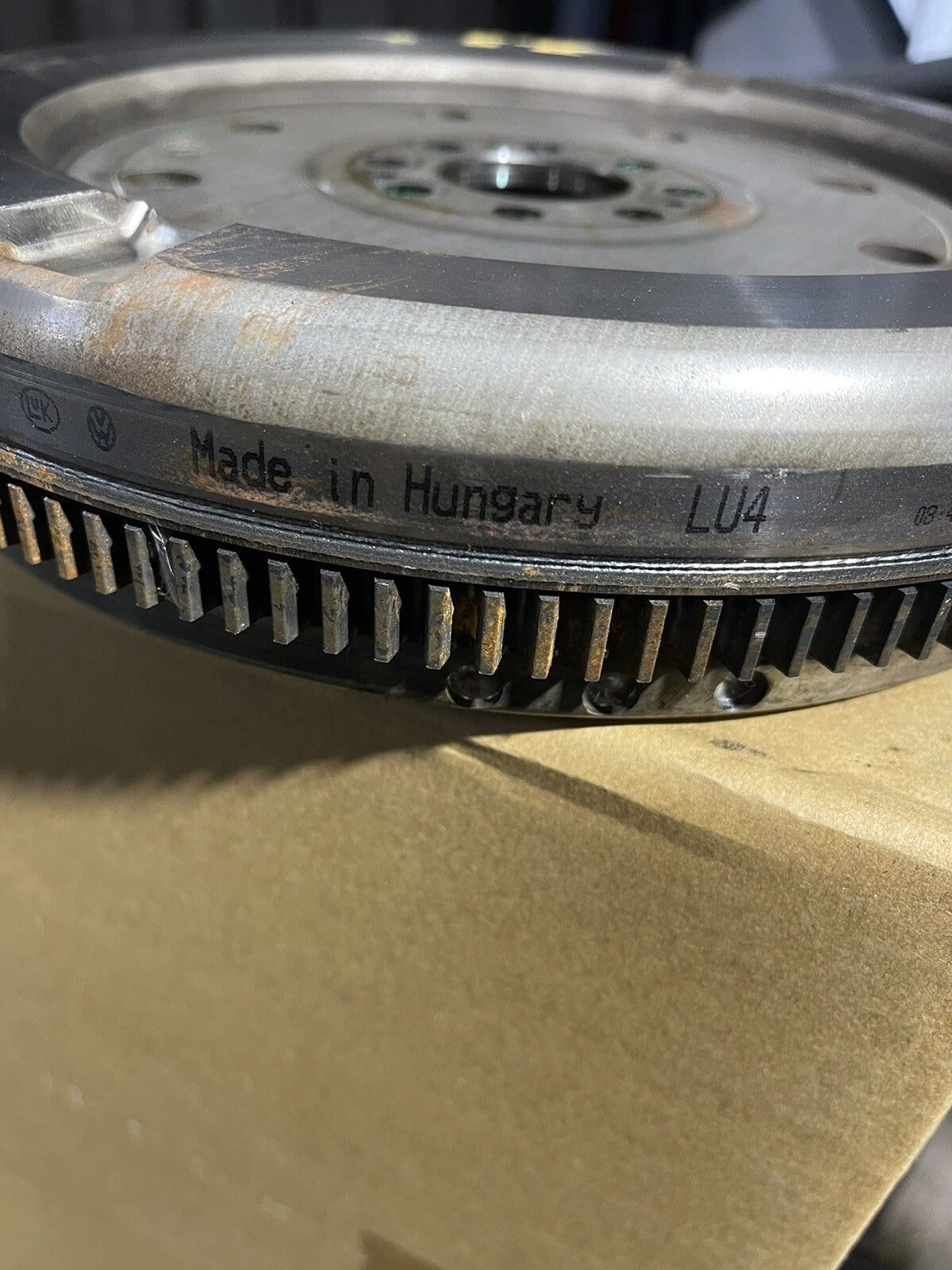 VOLKSWAGEN GOLF R MK7.5 0SK 105 266 AC DUAL MASS FLYWHEEL 