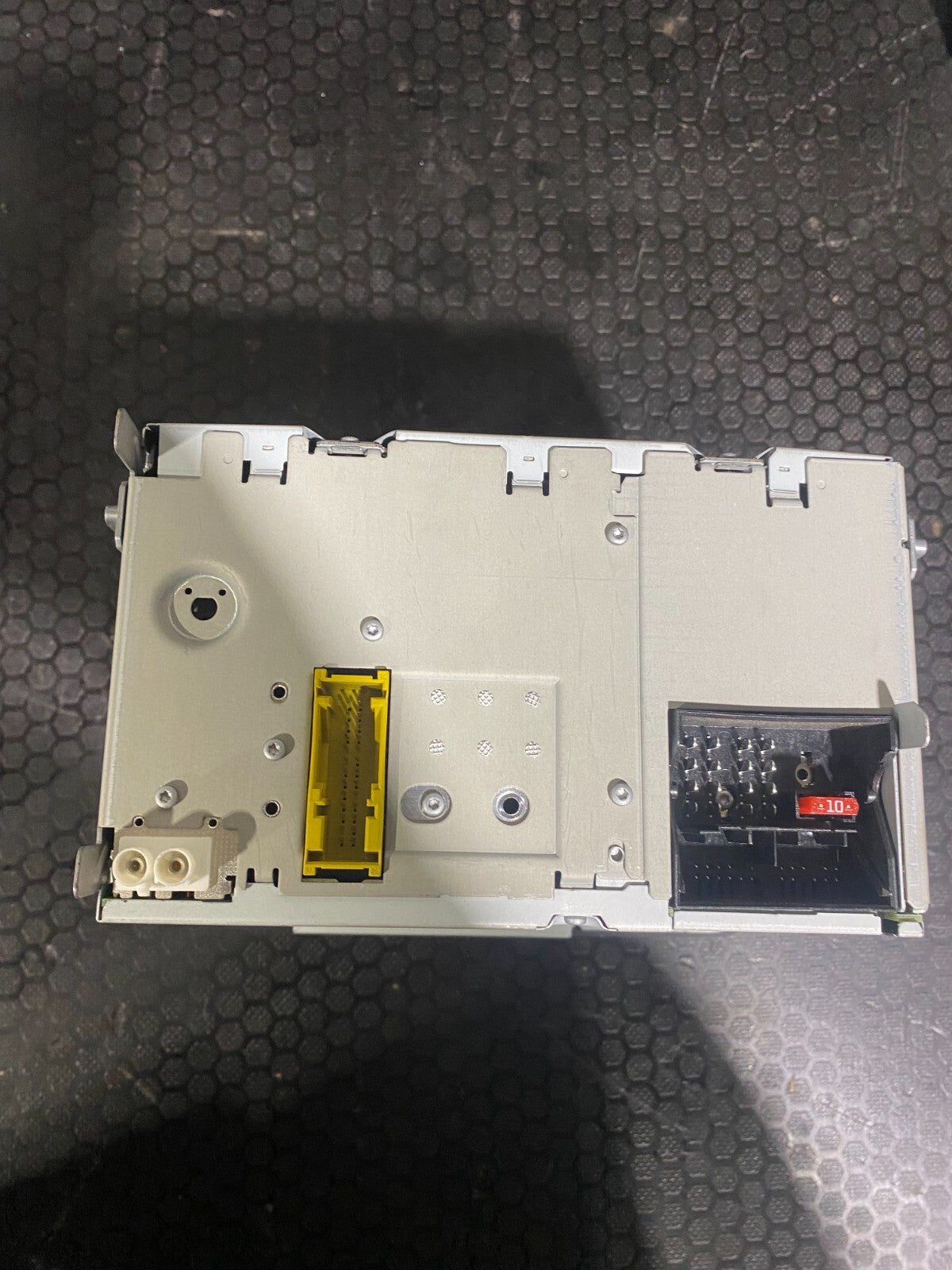 Volkswagen Bluetooth/CD Player 5K0035190 With Code RCD510