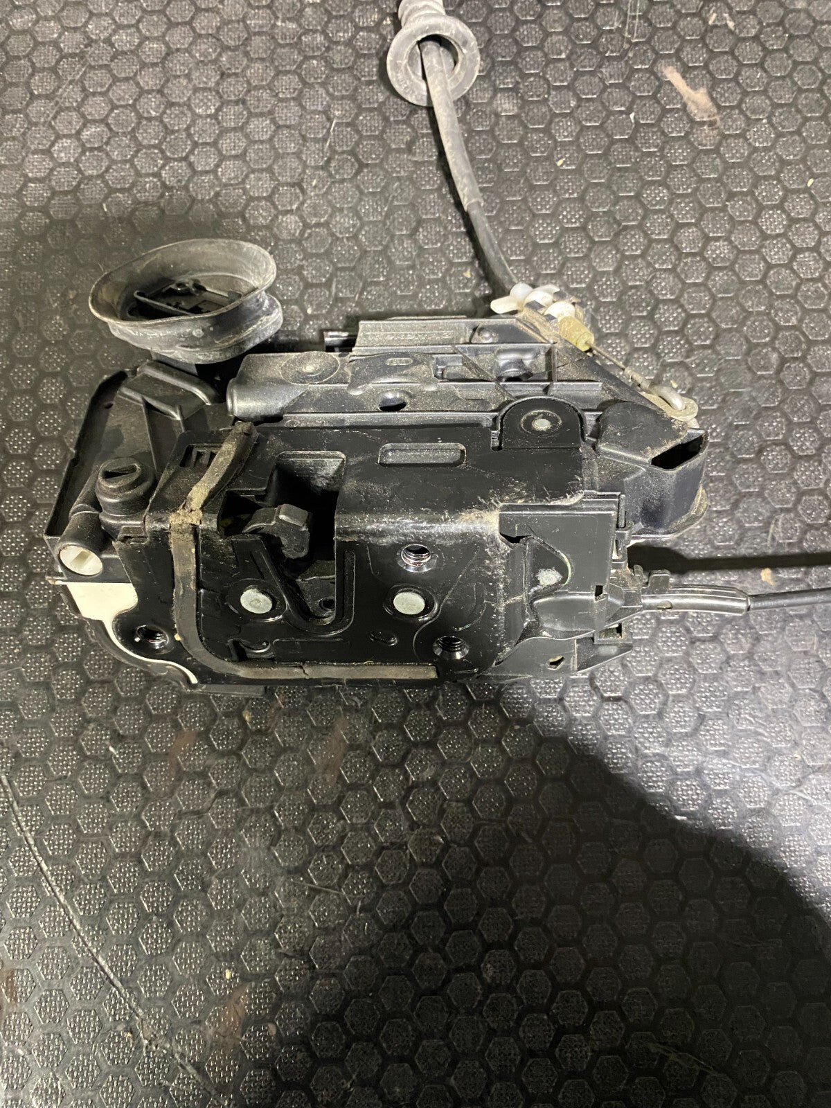 Volkswagen Locking Actuator 5K2837106D