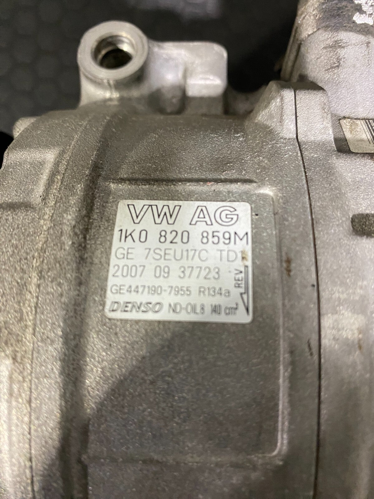 Volkswagen Golf AC Compressor 1K0820859M