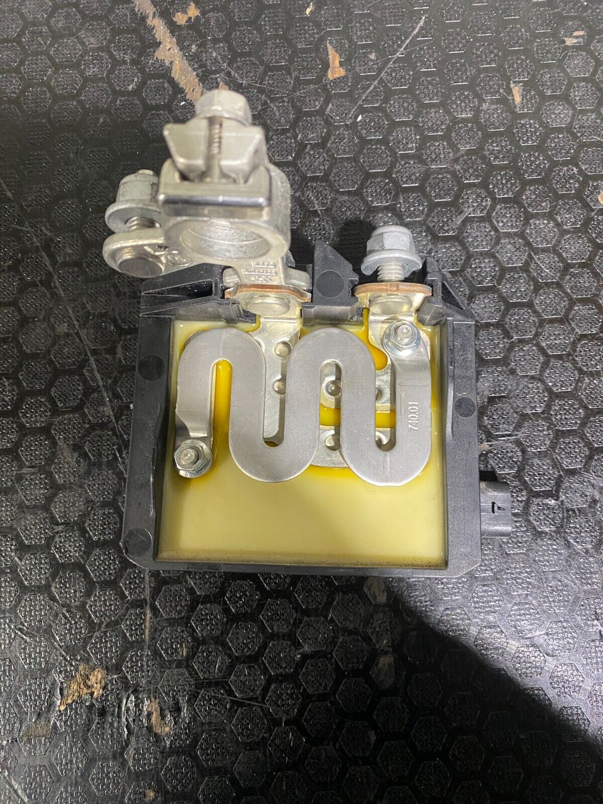 Mercedes-Benz C63s 2019-2021 A0009061505 Battery Tray Clamp