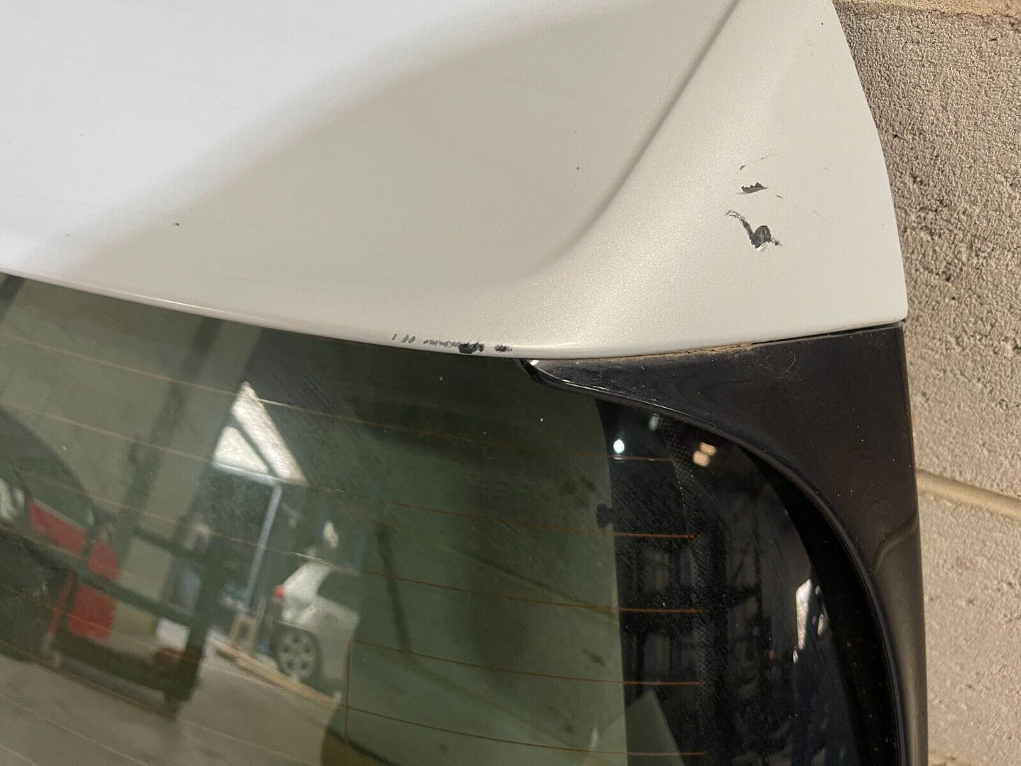 Volkswagen Golf MK7 Boot / Trunk In White Silver Metallic *Freight Available*