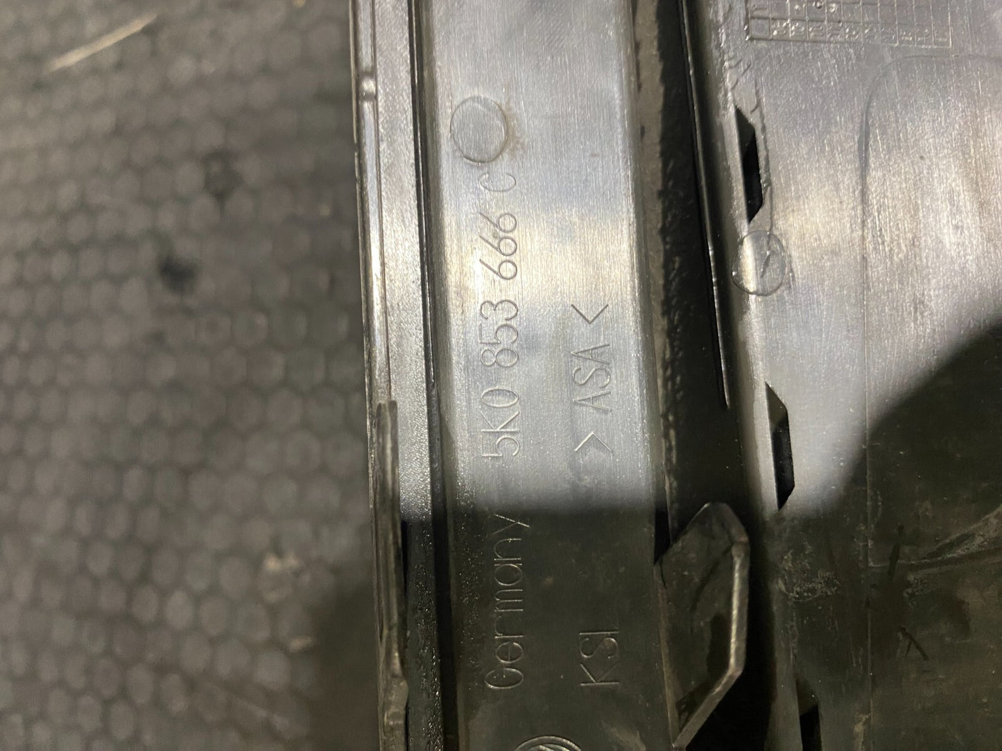 Volkswagen Golf MK6 GTI Right Fog Light Cover 5K0853666C