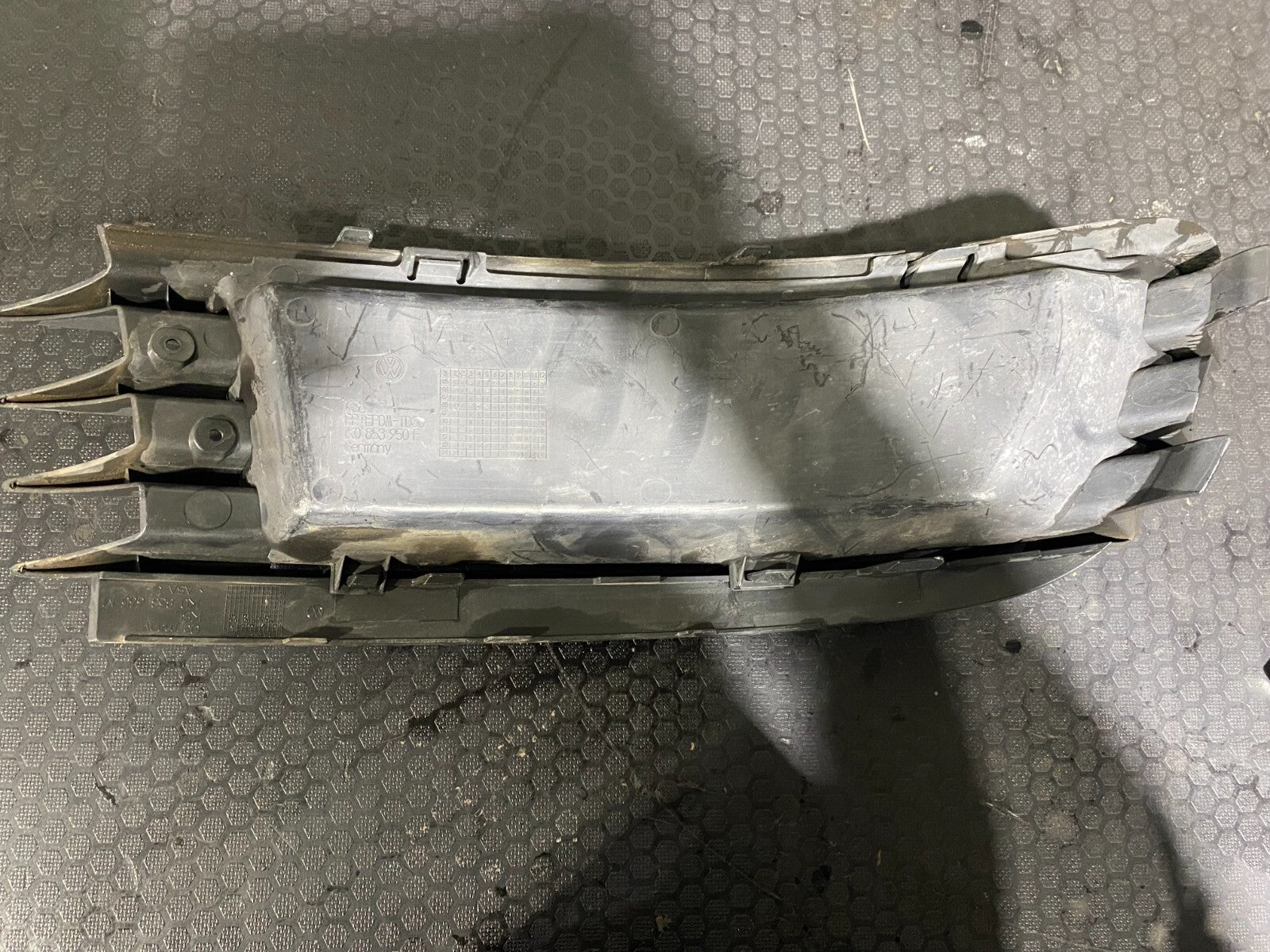 Volkswagen Golf MK5 R32 Front Left Bumper Cover 1K0853665M 1K0853950F