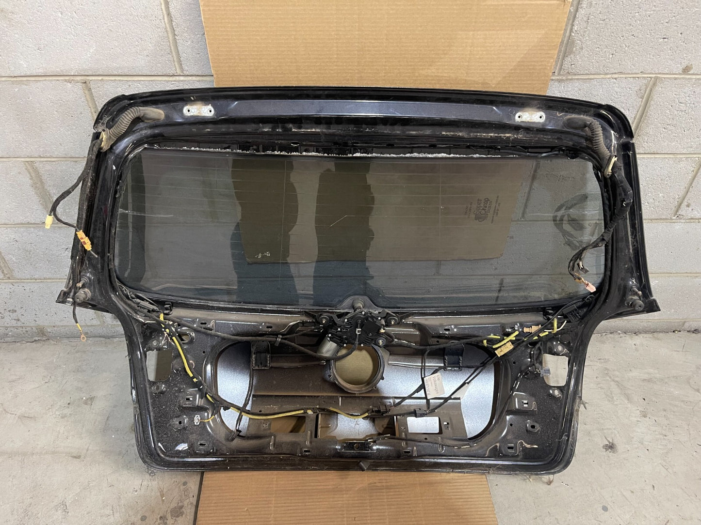 Volkswagen Golf MK5 Boot / Trunk In Black *Freight Available*