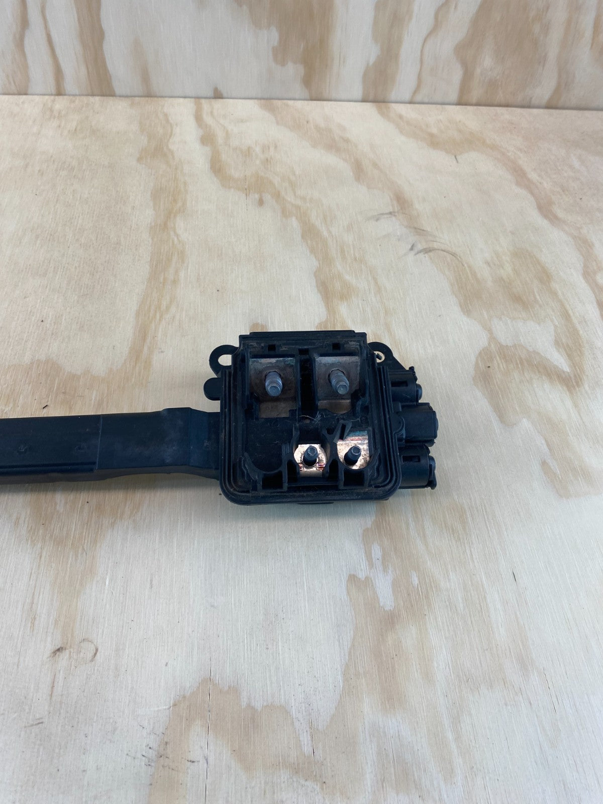 Mercedes-Benz C63S W205 Engine Bay Positive Terminal Block A2055459100