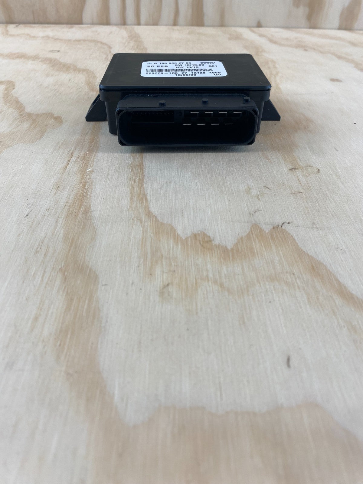 Mercedes-Benz A / ML / B /SLK / M Class Parking Brake Module A1669002700