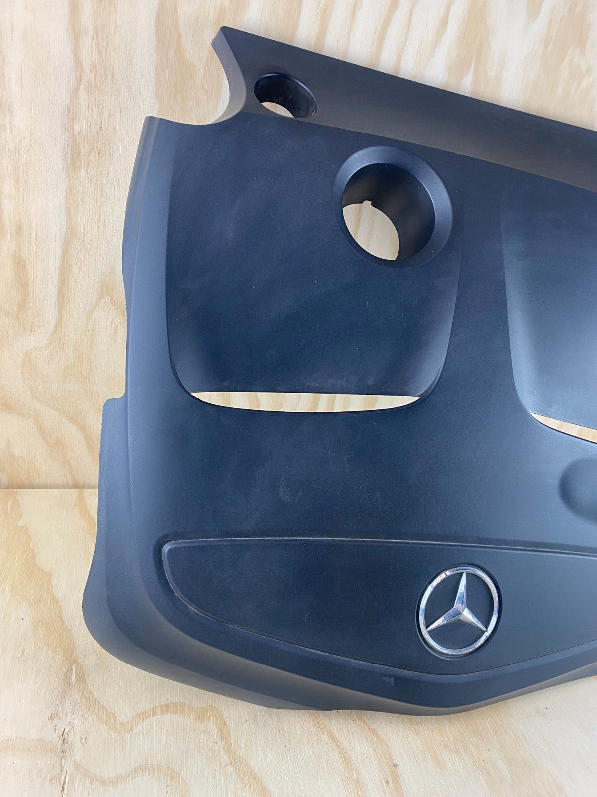 Mercedes-Benz  CLA GLA A 250 2.0L Petrol Turbo Engine Cover A2700102801