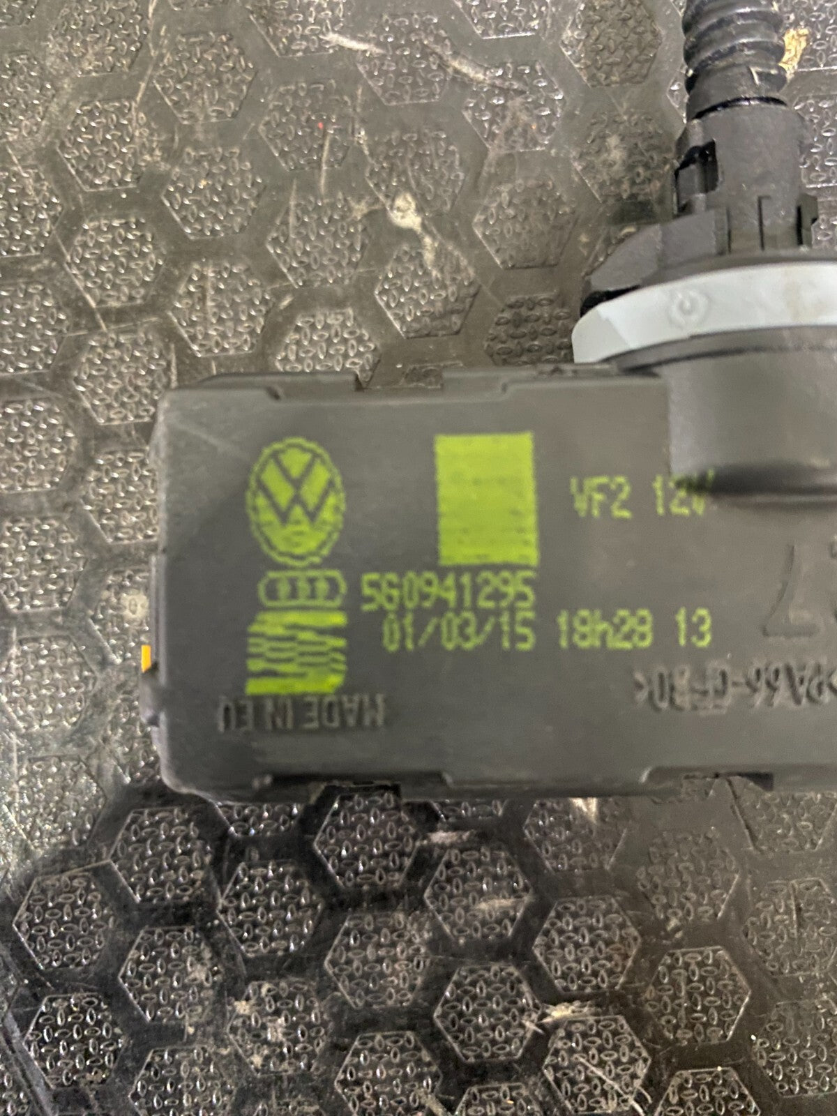 VWAG Front Left Headlight Range Adjustment Motor 5G0941295