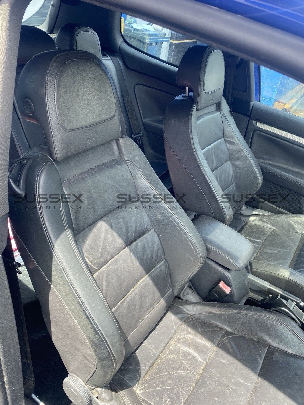 NOW WRECKING Volkswagen Golf 2007 MK5 R32 In Deep Blue Pearl With Only 94,953KM