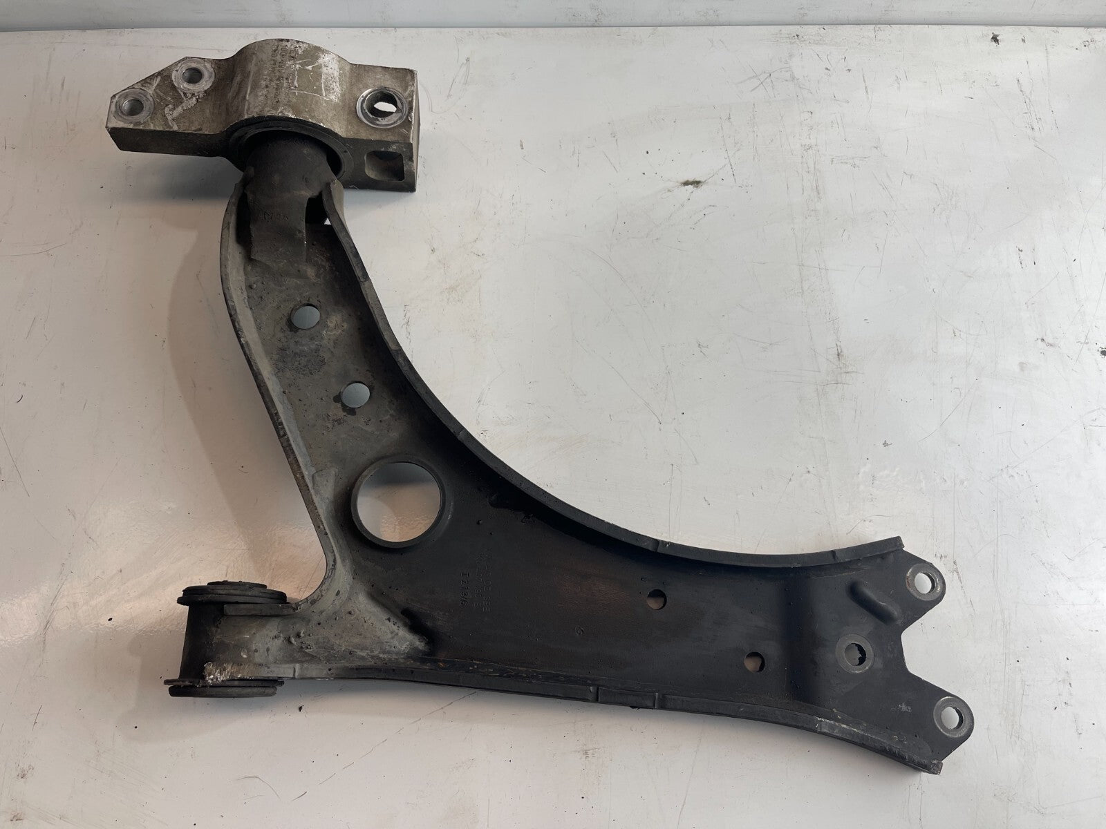 VWAG Front Lower Control Arm 1K0407190E