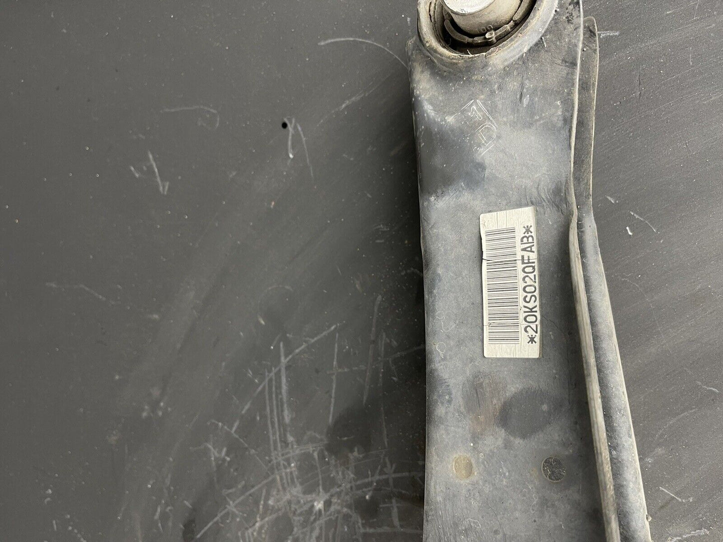 VOLKSWAGEN GOLF JETTA REAR LEFT WISHBONE CONTROL ARM 