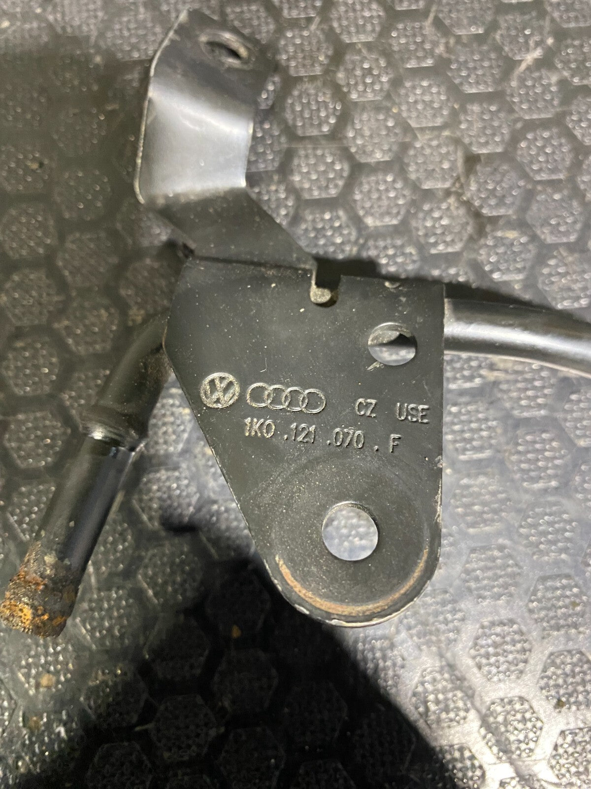 Volkswagen Coolant Pipe 1K0121070F