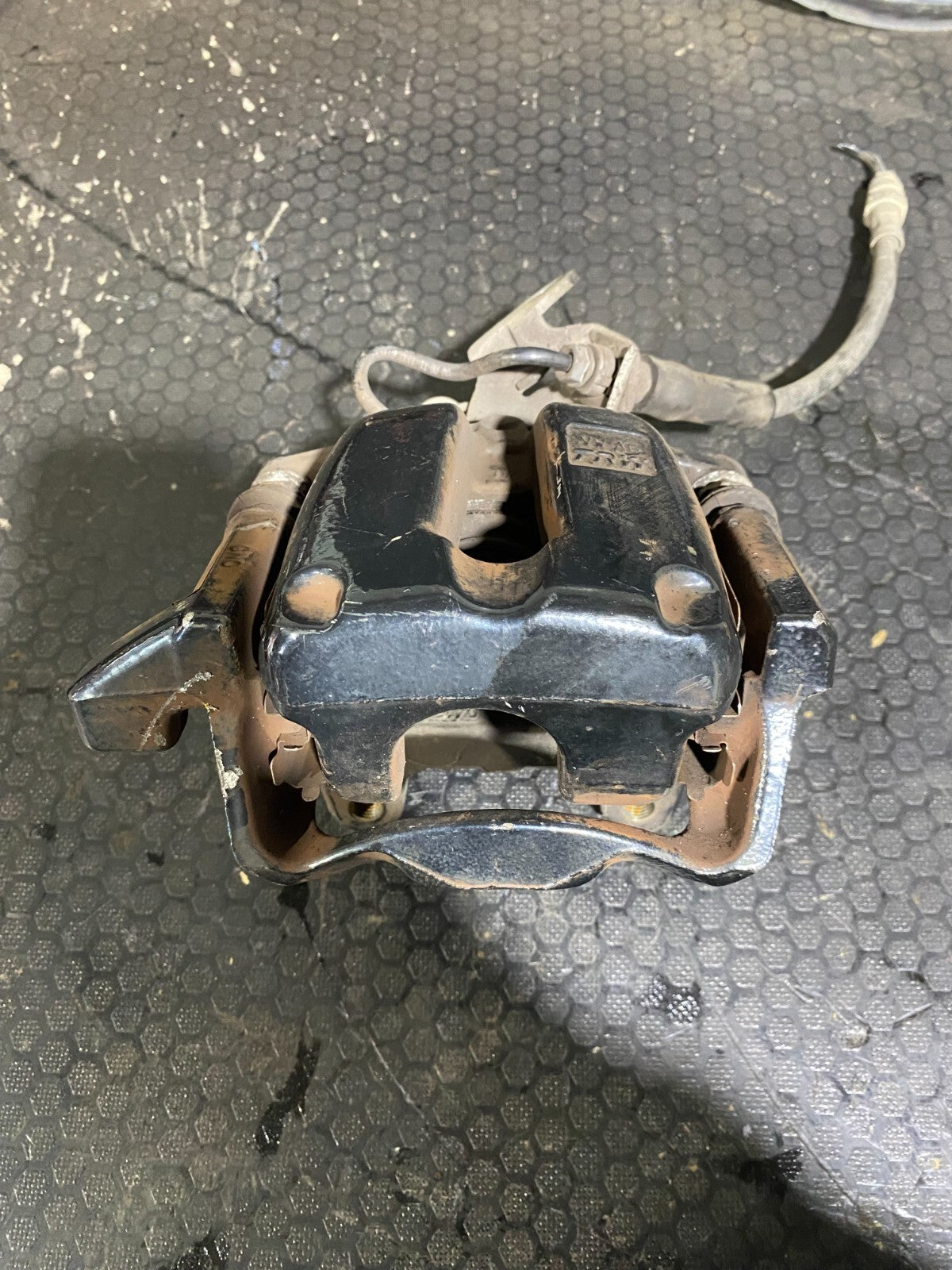 Volkswagen Rear Right MK6 R Calliper In Black