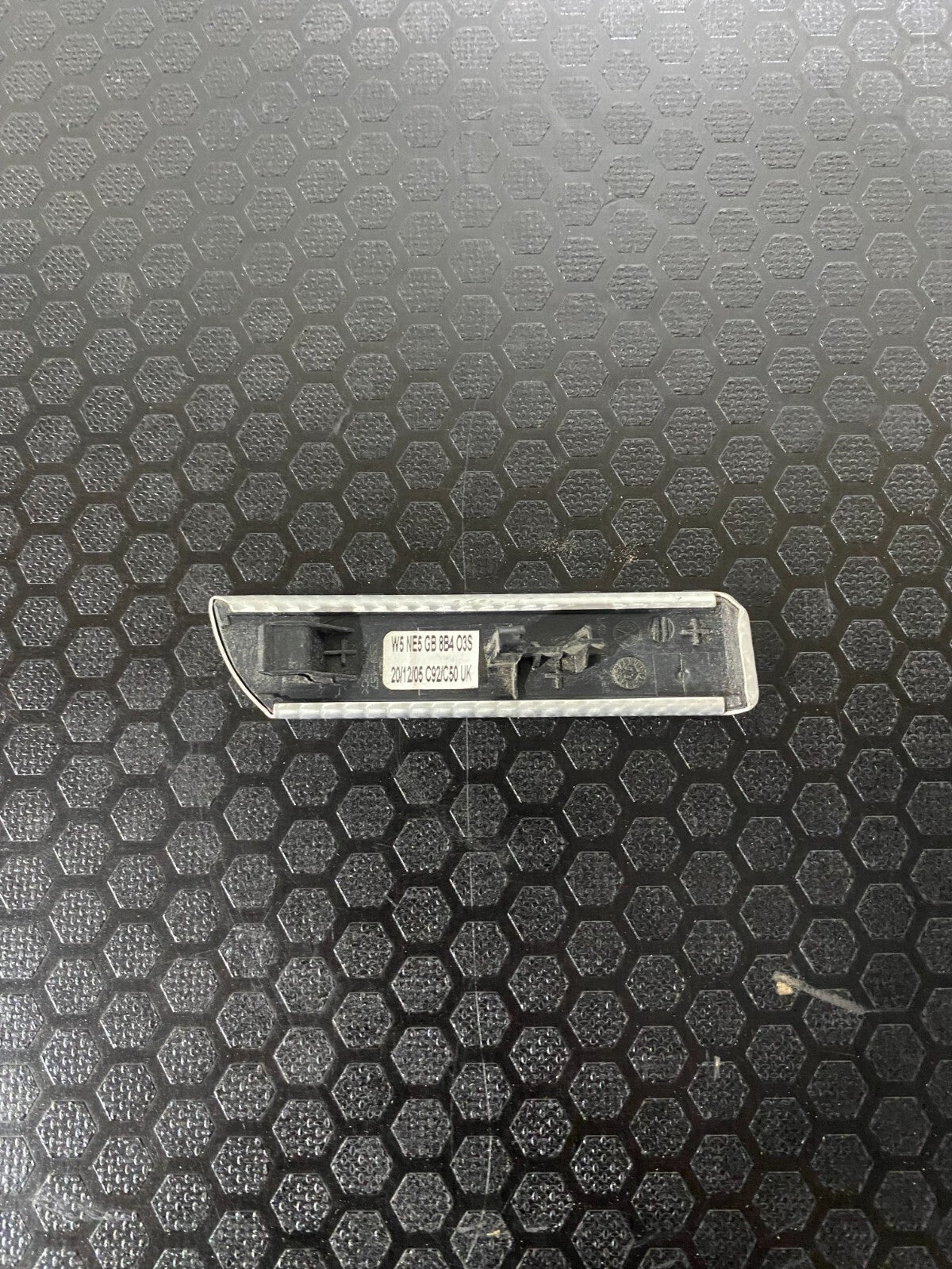 Volkswagen Golf Mk5 R32 2003-2008 Right Side Dash Trim 1K2858419B