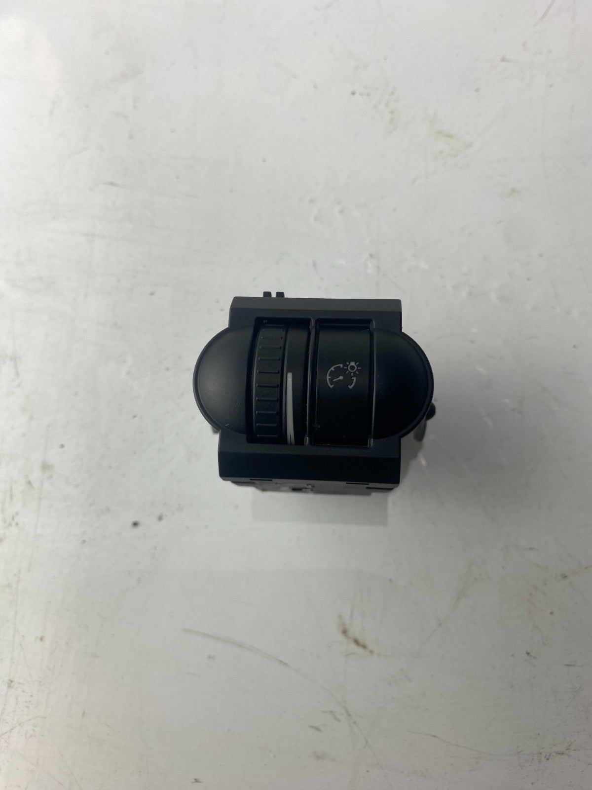 Volkswagen Scirocco, Golf, Passat, Jetta, Tiguan, Eos Dim Light Switch 1K0941334