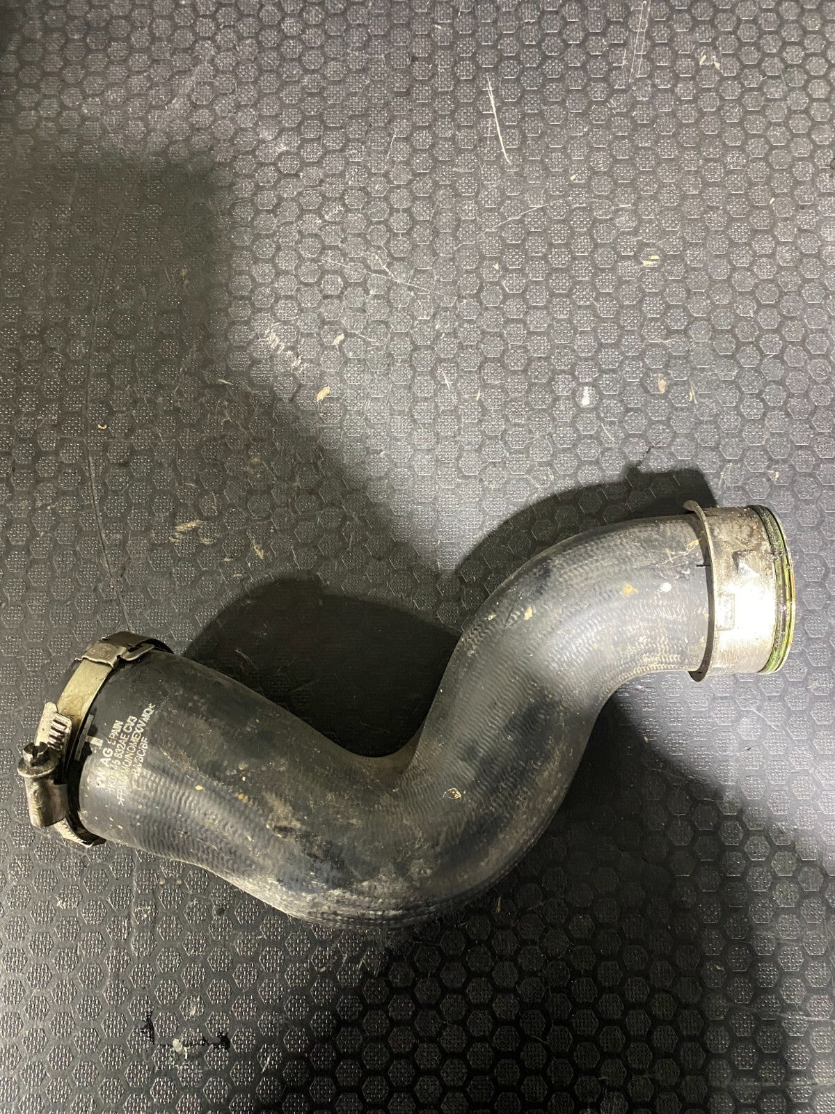 Volkswagen Golf MK5 / MK6 2004-2013 Intercooler Pipe 1K0145832AE