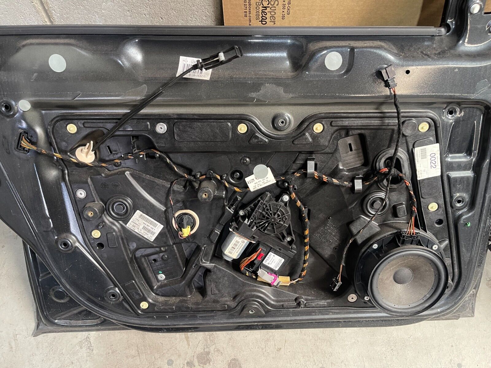 Volkswagen Golf MK6 Front Left Door In Carbon Grey *Freight Available*