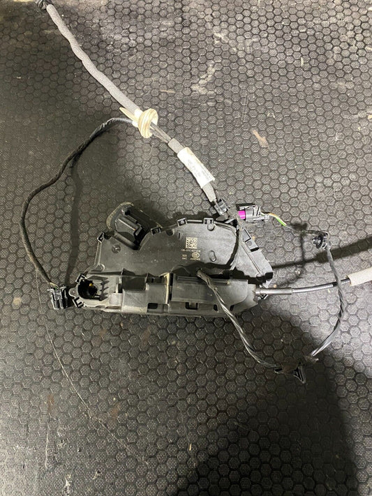 Volkswagen Locking Actuator 5TC837016