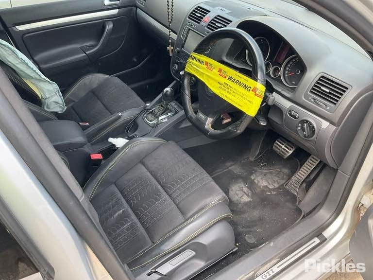 NOW WRECKING Volkswagen Golf GTI Pirelli 2009 In Silver 199,613KM