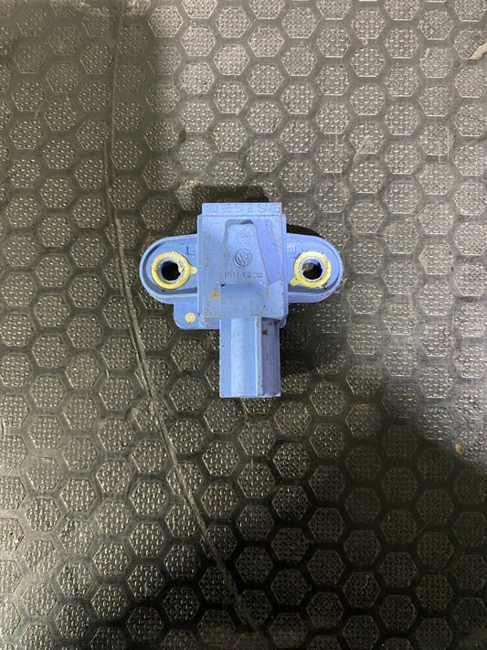 Volkswagen Front Door Crash Pressure Sensor 1K0955557B