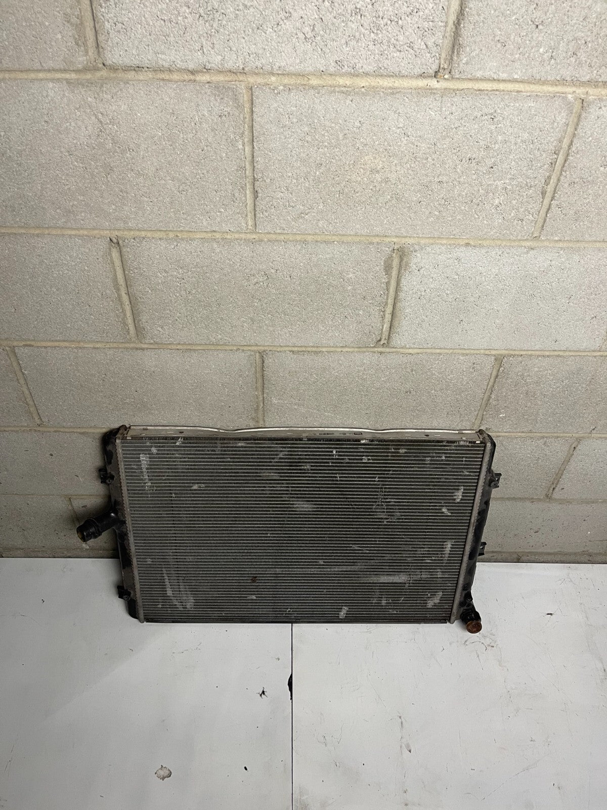 VWAG Radiator 1K0121251AB **Bent**