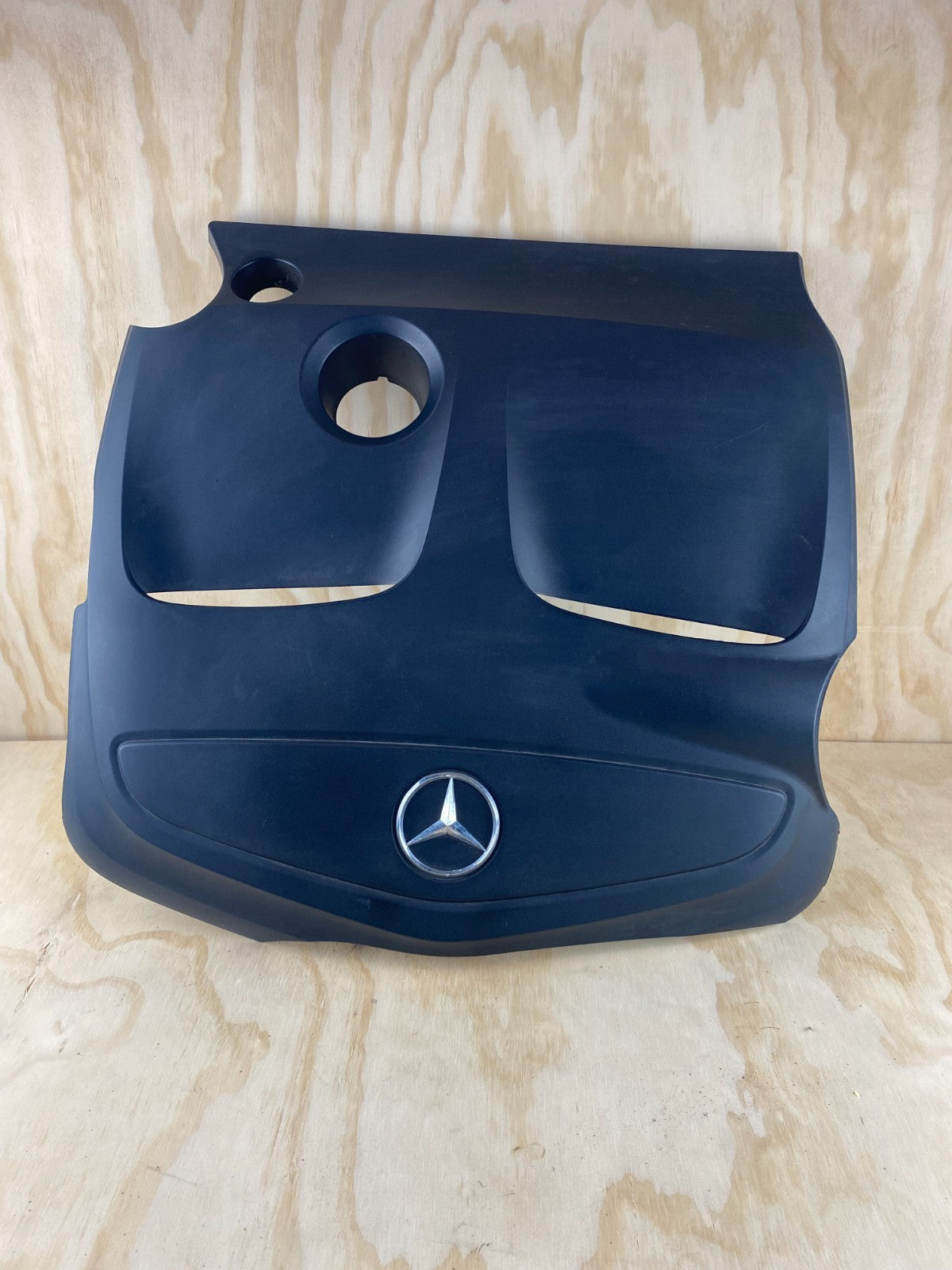 Mercedes-Benz  CLA GLA A 250 2.0L Petrol Turbo Engine Cover A2700102801