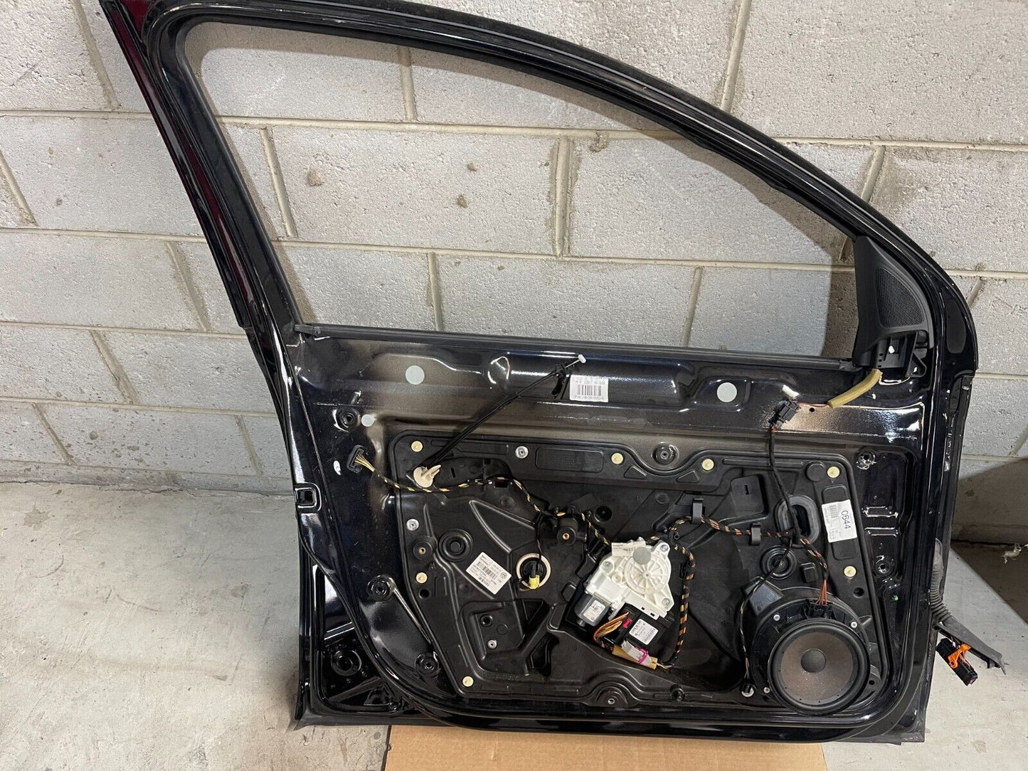 Volkswagen Golf MK6 Front Left Door In Black *Freight Available*