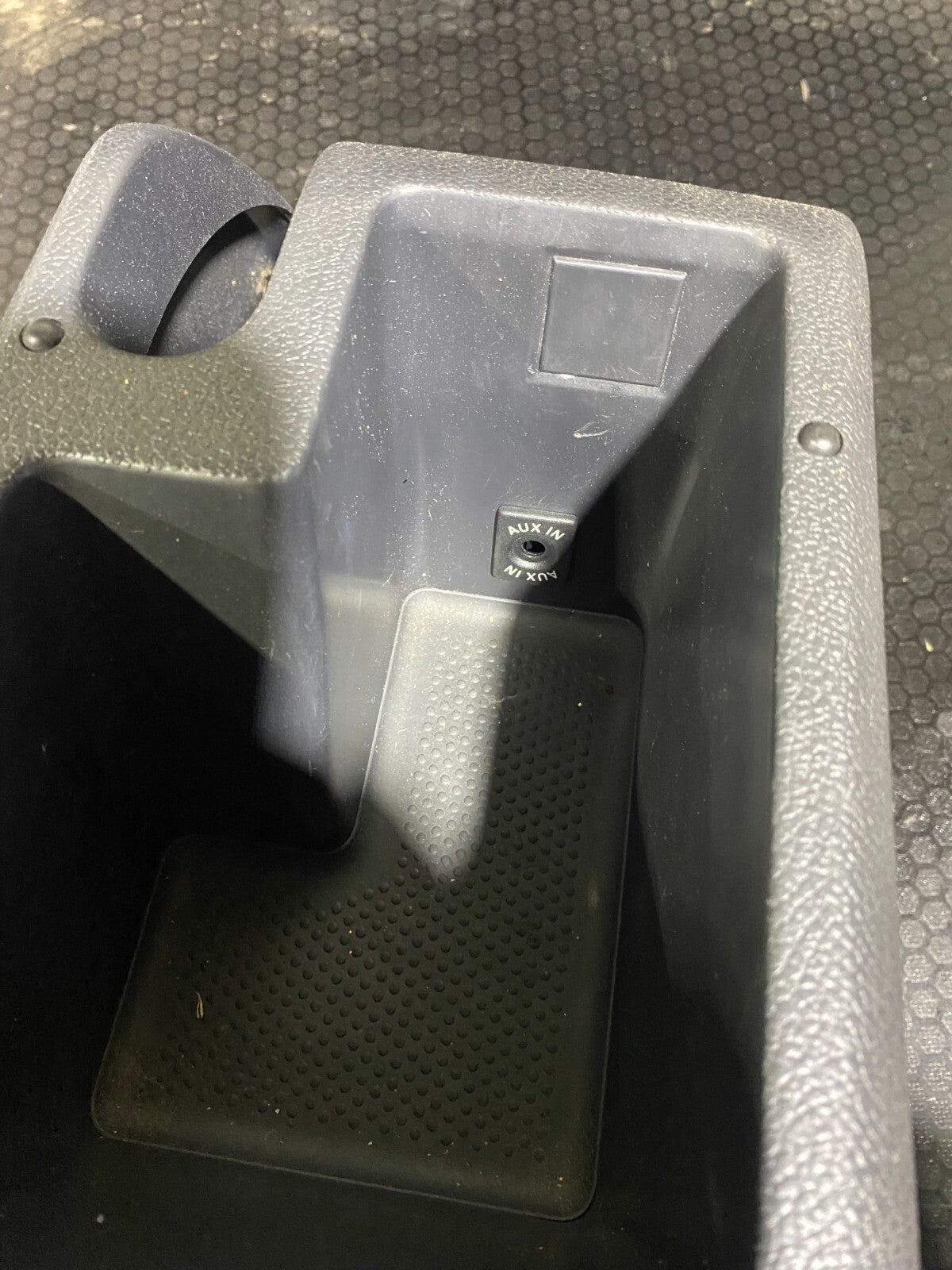 Volkswagen MK6 Centre Console Cover 1K0863323M