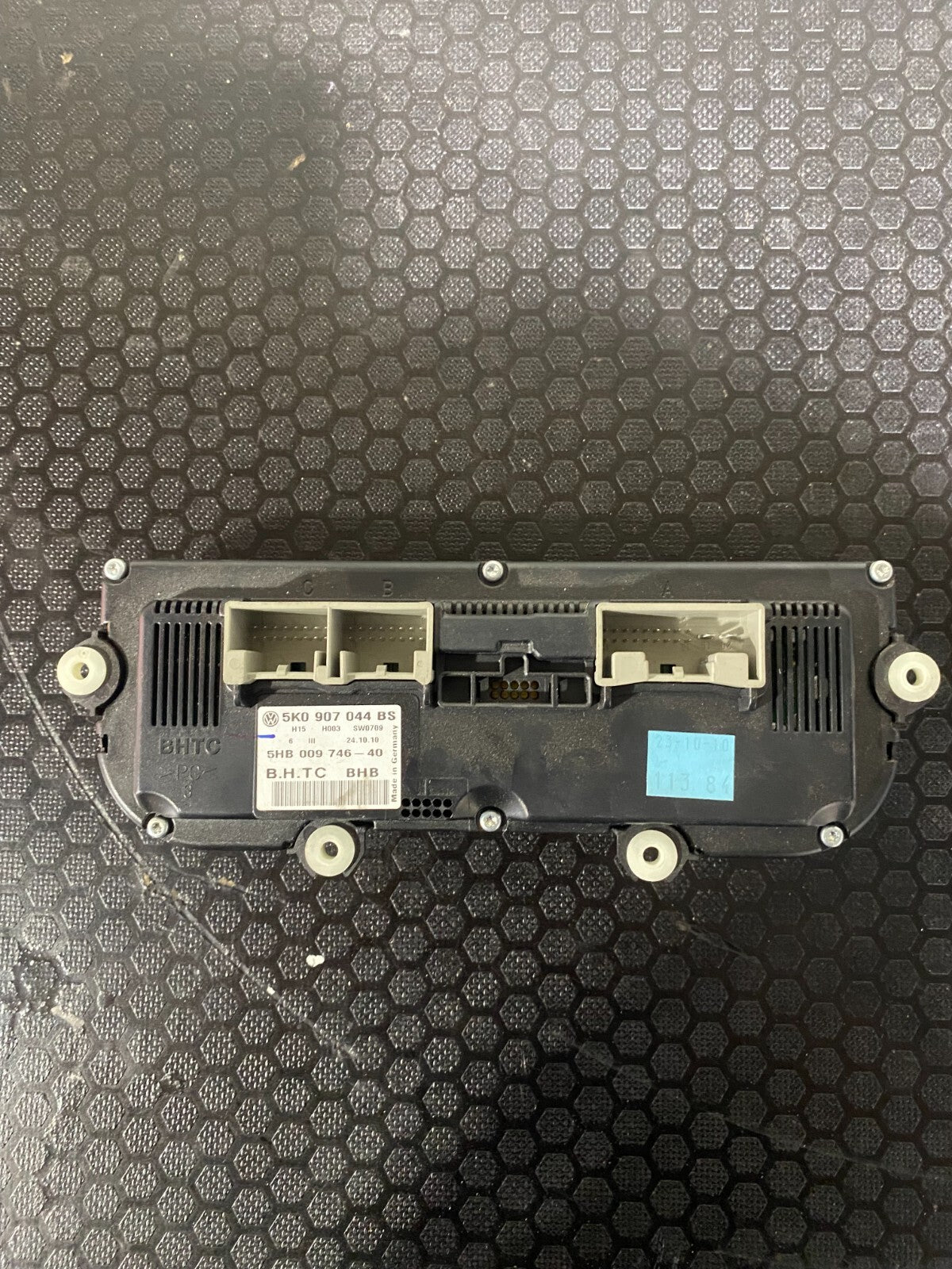 Volkswagen Golf MK6 Climate Control Without Heated Seats 5K0907044BS