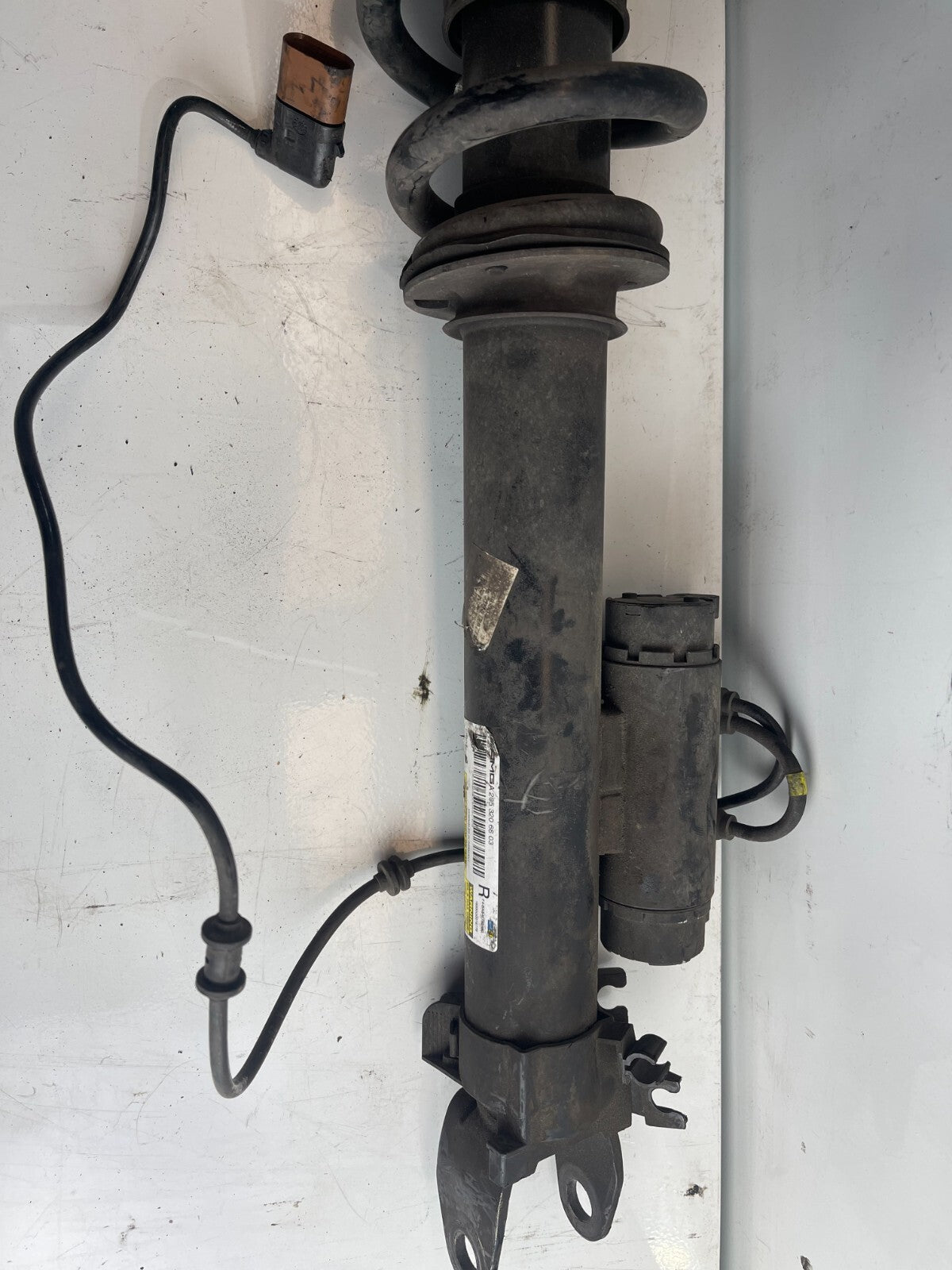Mercedes-Benz C63s Front Shock Absorber A2053206603