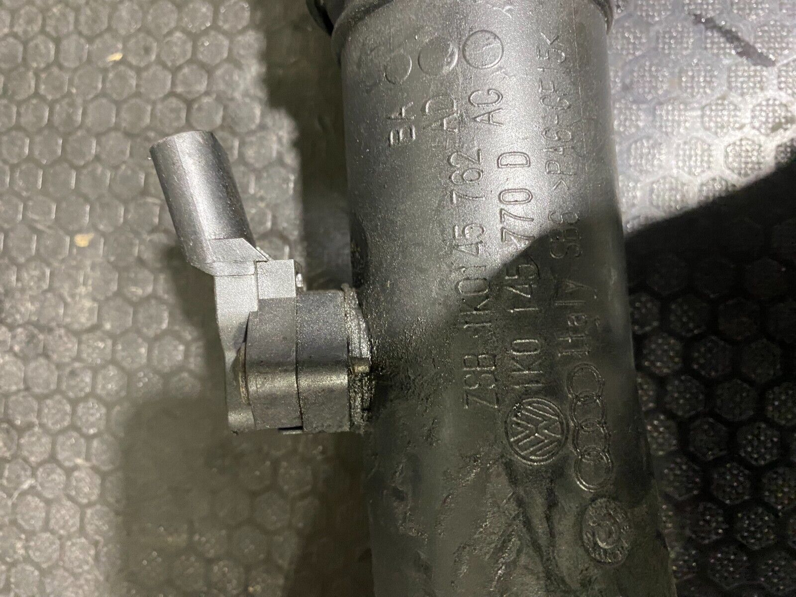 Volkswagen Turbo Pipe 1K0145762