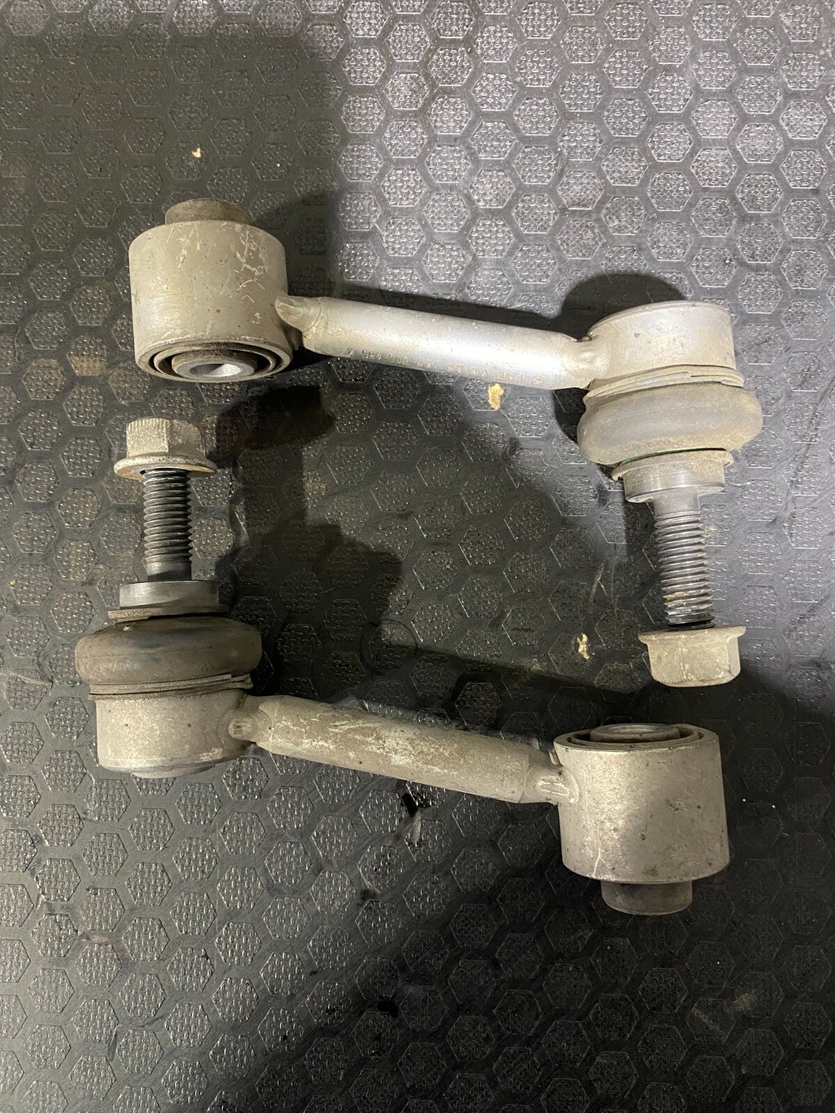 Volkswagen Golf Rear Sway Bar End Link Set 1K0505465K