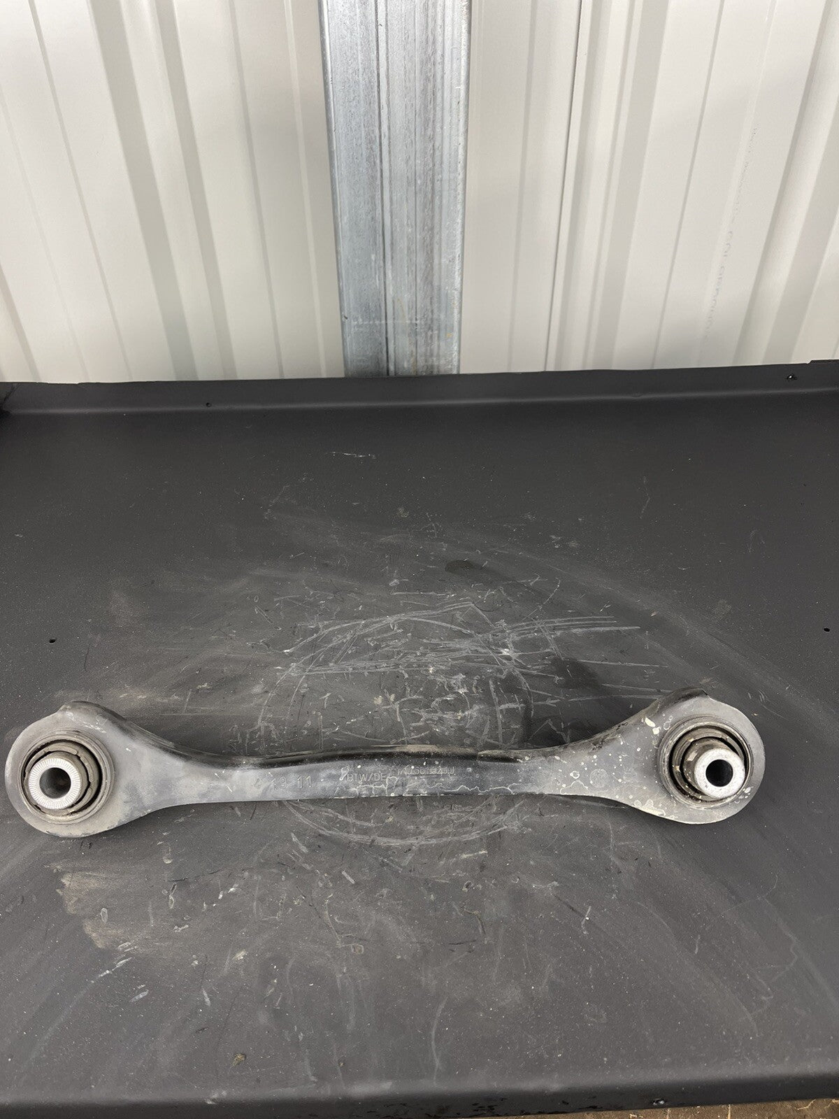 Genuine Volkswagen Audi - 1K0501529J - Rear Tie Rod