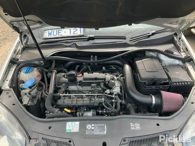 NOW WRECKING Volkswagen Golf GTI Pirelli 2009 In Silver 199,613KM