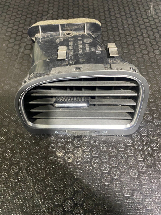 Volkswagen Golf MK6 Left Dash Air Vent 5K0819703